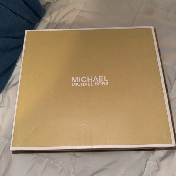 Brand new,unused platform leather - Picture 3 of 7